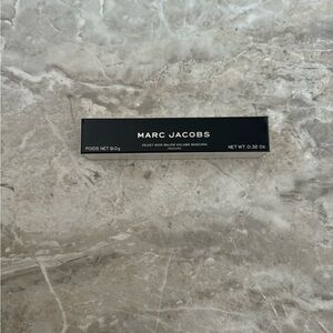 marc jacobs velvet noir mascara